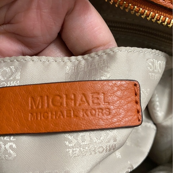 Michael Michael Kors Orange Bedford Convertible Satchel Crossbody Bag - Picture 9 of 10